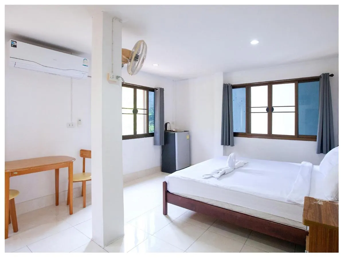 מלון קו טאו Namhasin House 2*,  תאילנד